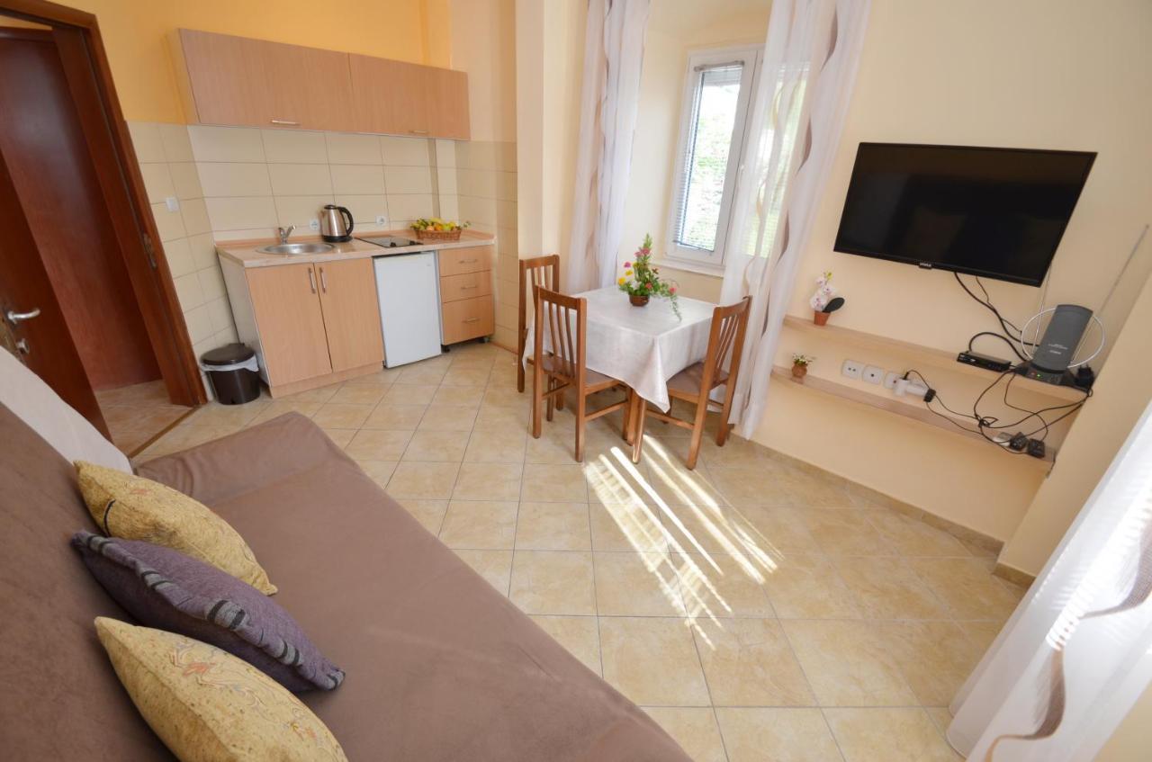 Tau Mir I Dobro Apartment Kotor Exterior photo
